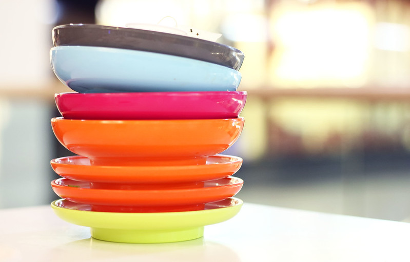 YO Sushi Plates