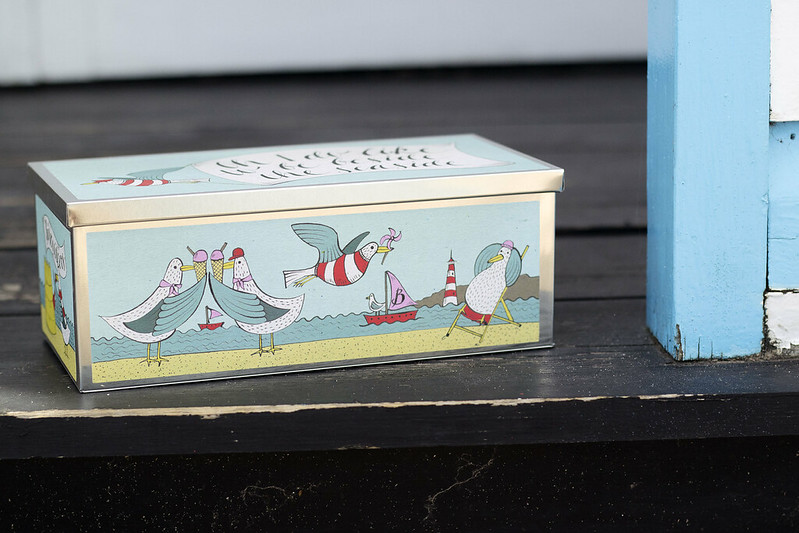 Biscuit Tin Illustrations