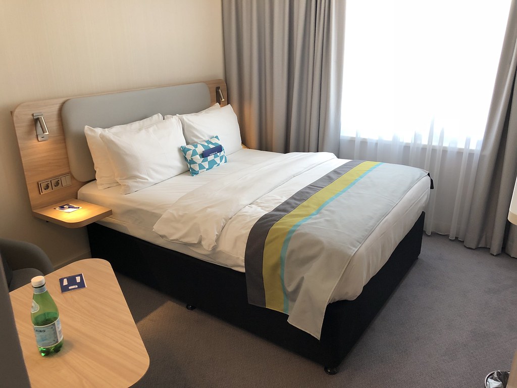 My room at Cologne Holiday Inn Express