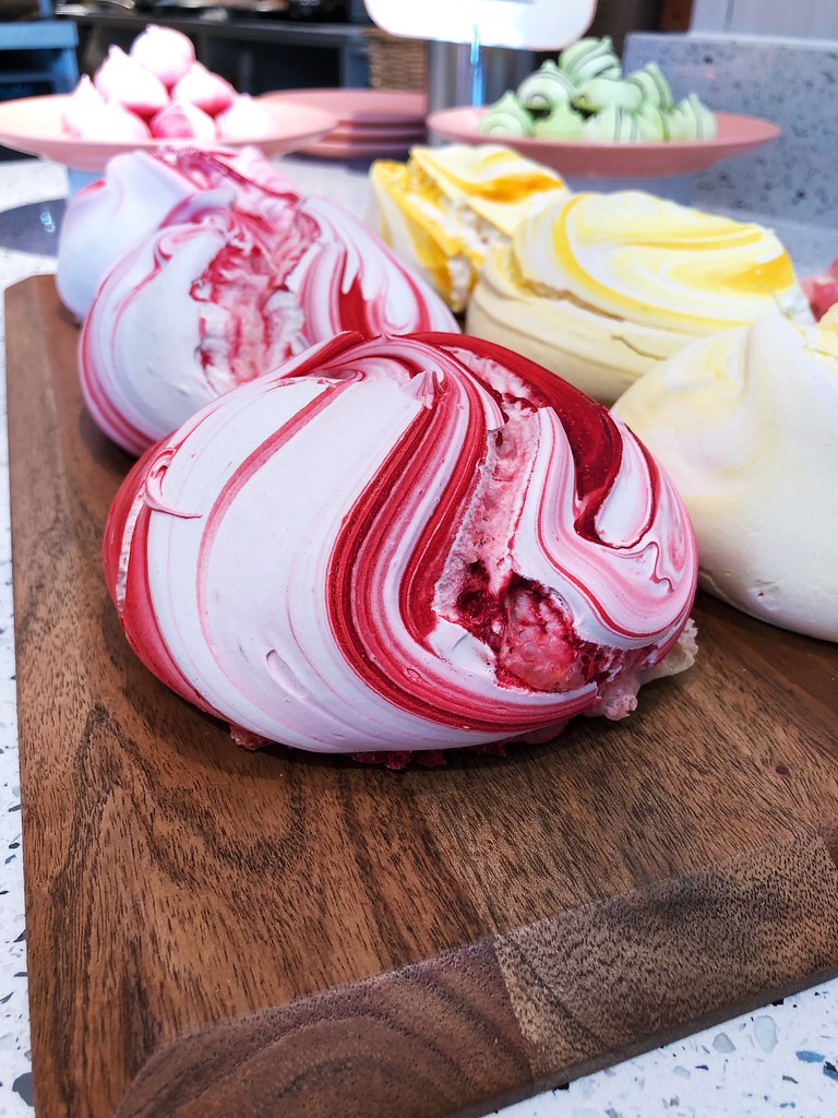 Oisoi Market and Food